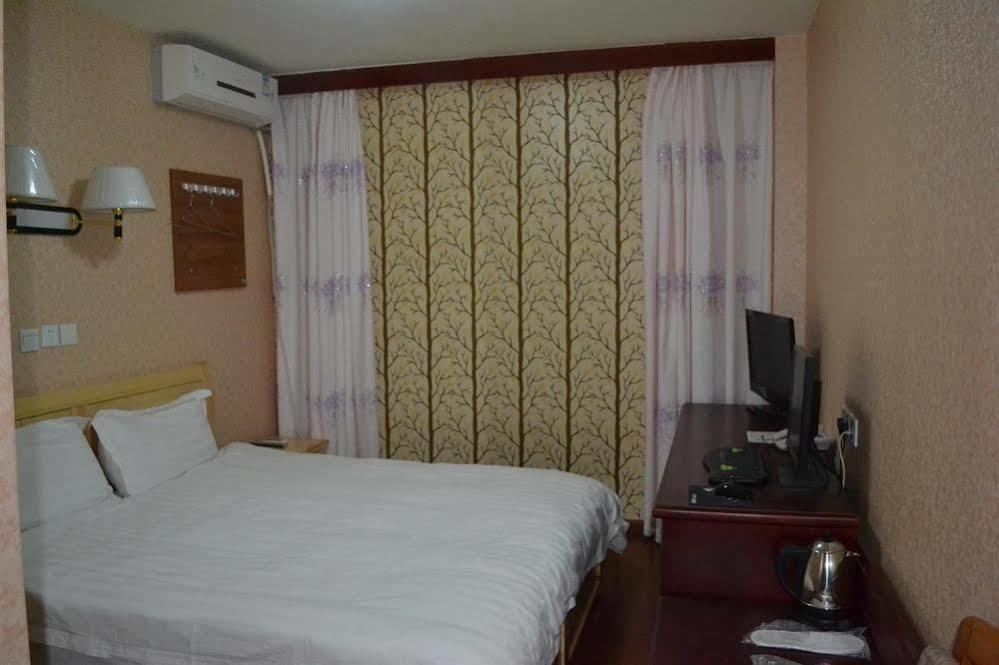 Zhengfu Caotang Decent Inn Chengdu Exterior foto